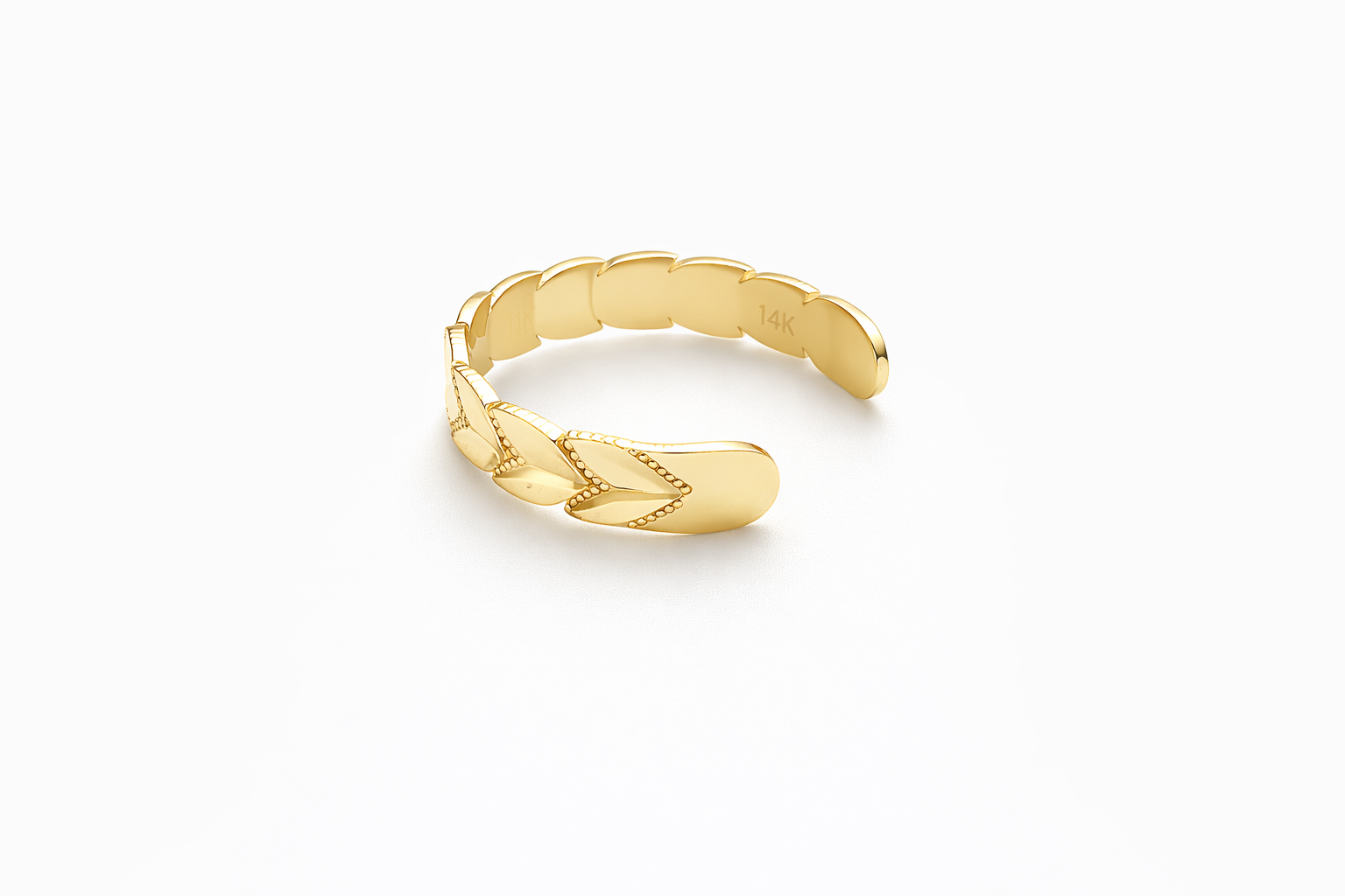 Naa'm Laabal 14k Solid Gold Textured Linked Leaf Toe Ring - Image 4